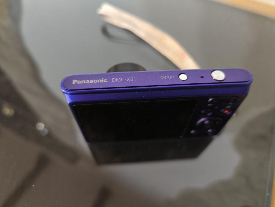 Panasonic Lumix DMC-XS1