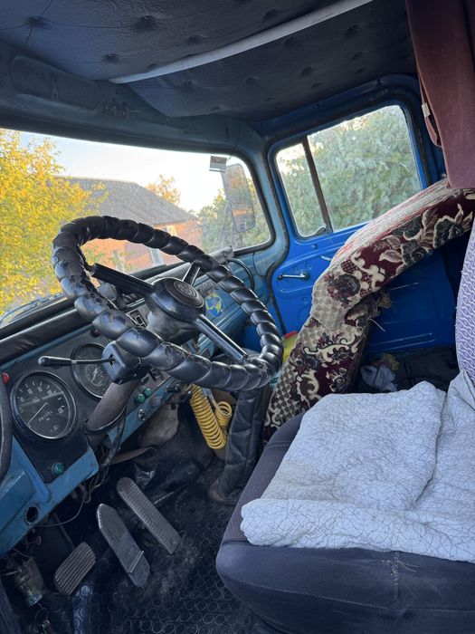 Зил    самосвал дизель