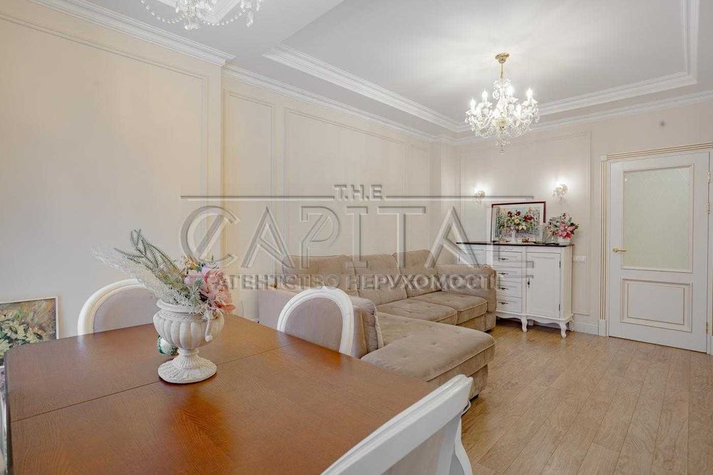 Продаж 2К квартири у ЖК Комфорт Таун / Київ / Регенераторна