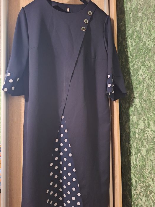 Платья в горошок 54-56