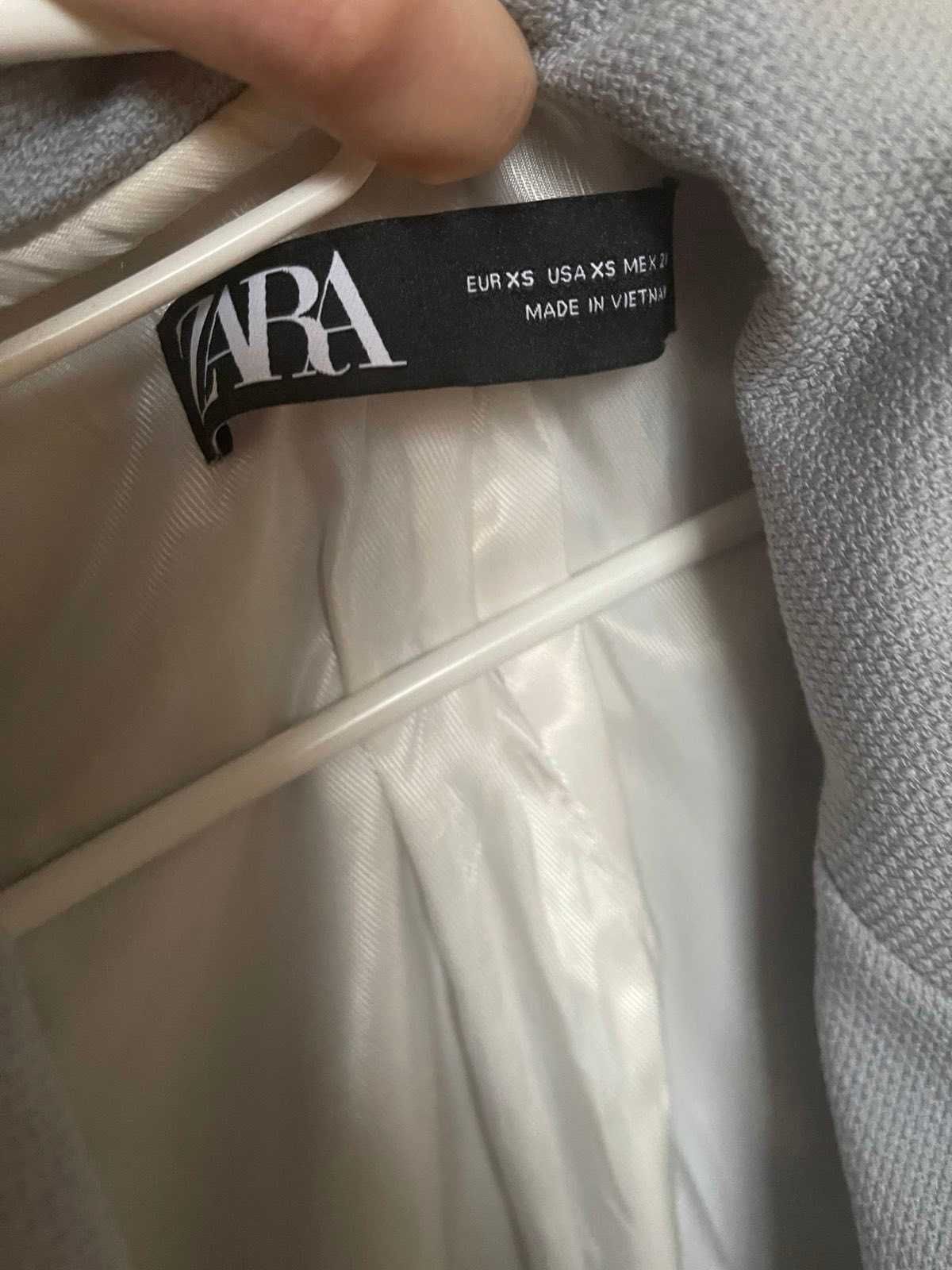 модний піджак   від ZARA   (XS розміру) сіро-голубого коляру