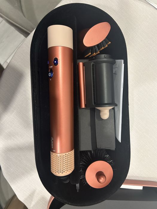 Фен dyson airwrap id