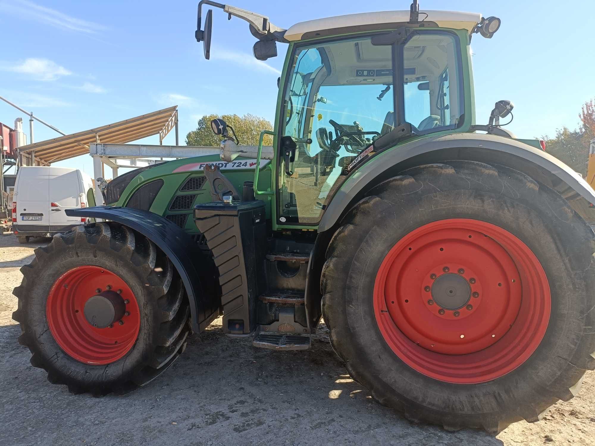 Fendt 724 scr Profi Plus GPS wom przód 720..722..824..826..820 john