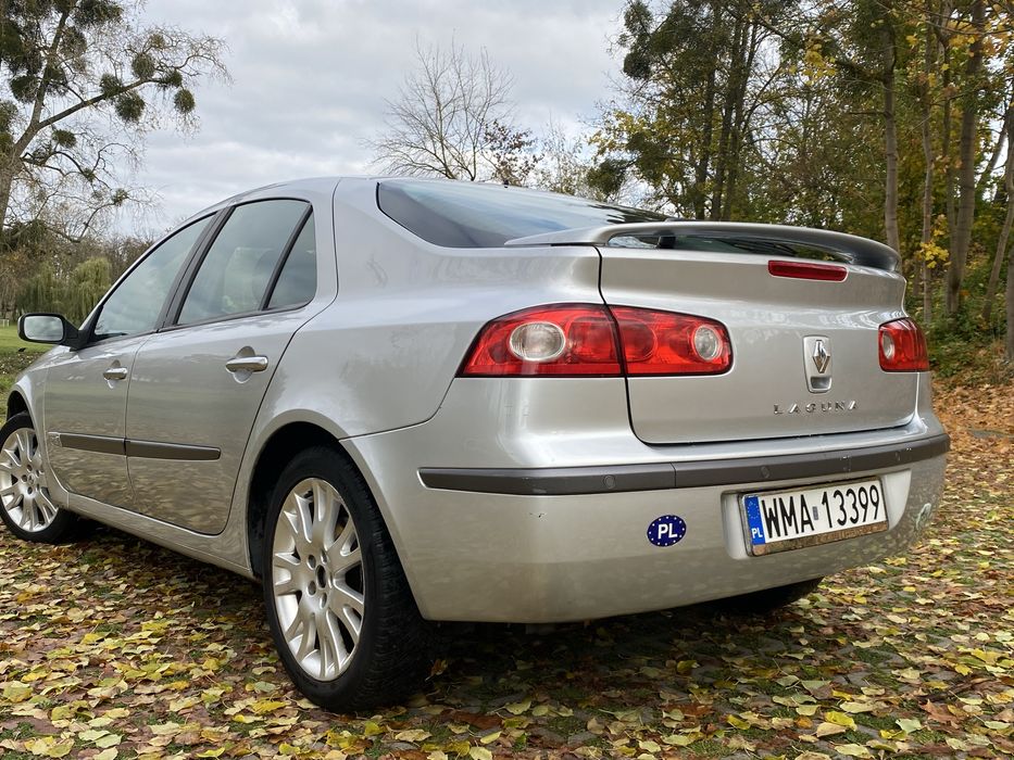 Piekna laguna rok 2006 zadbana bogata wersja bez korozji polecam