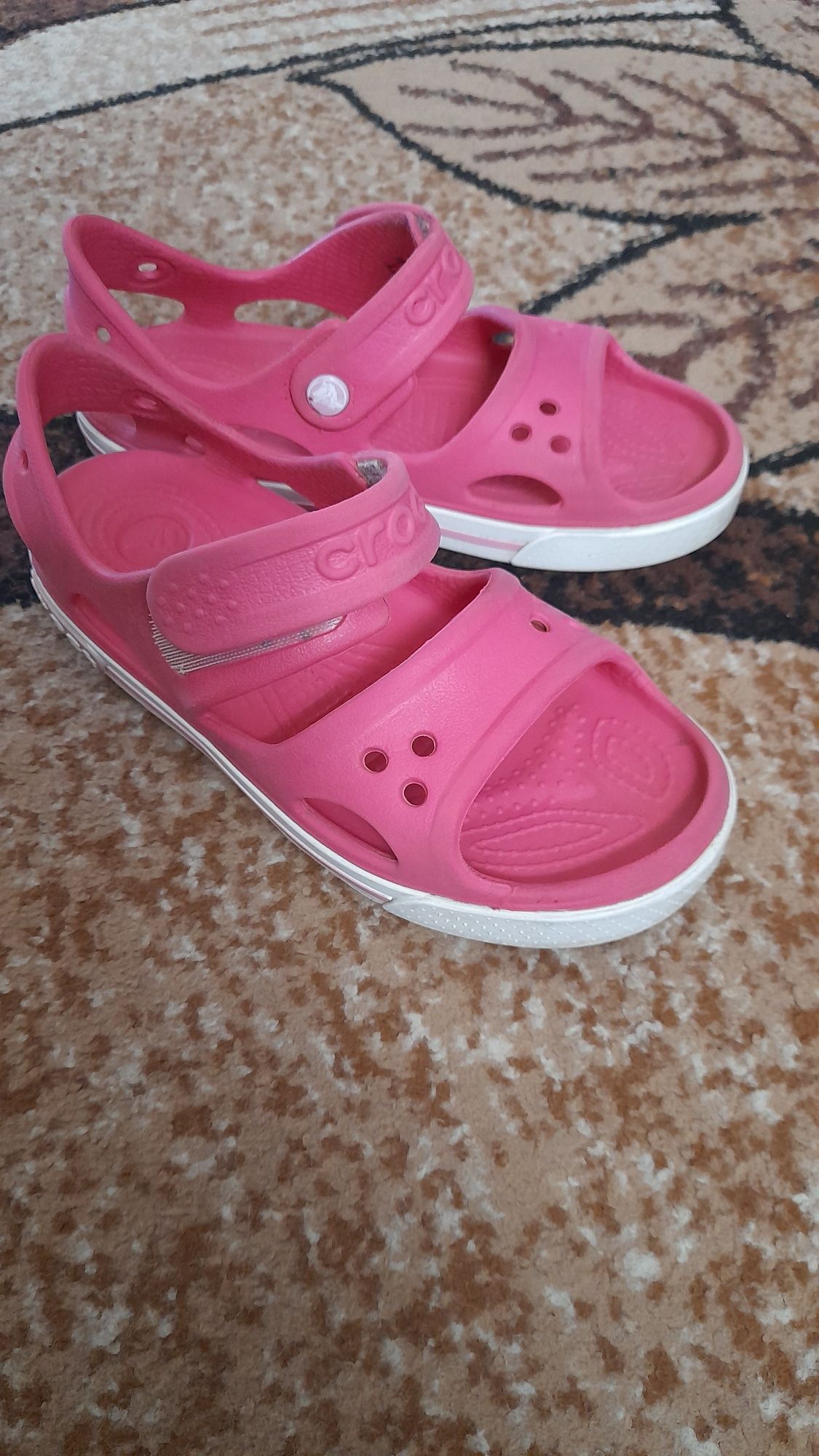 Crocs j1 для дівчинки