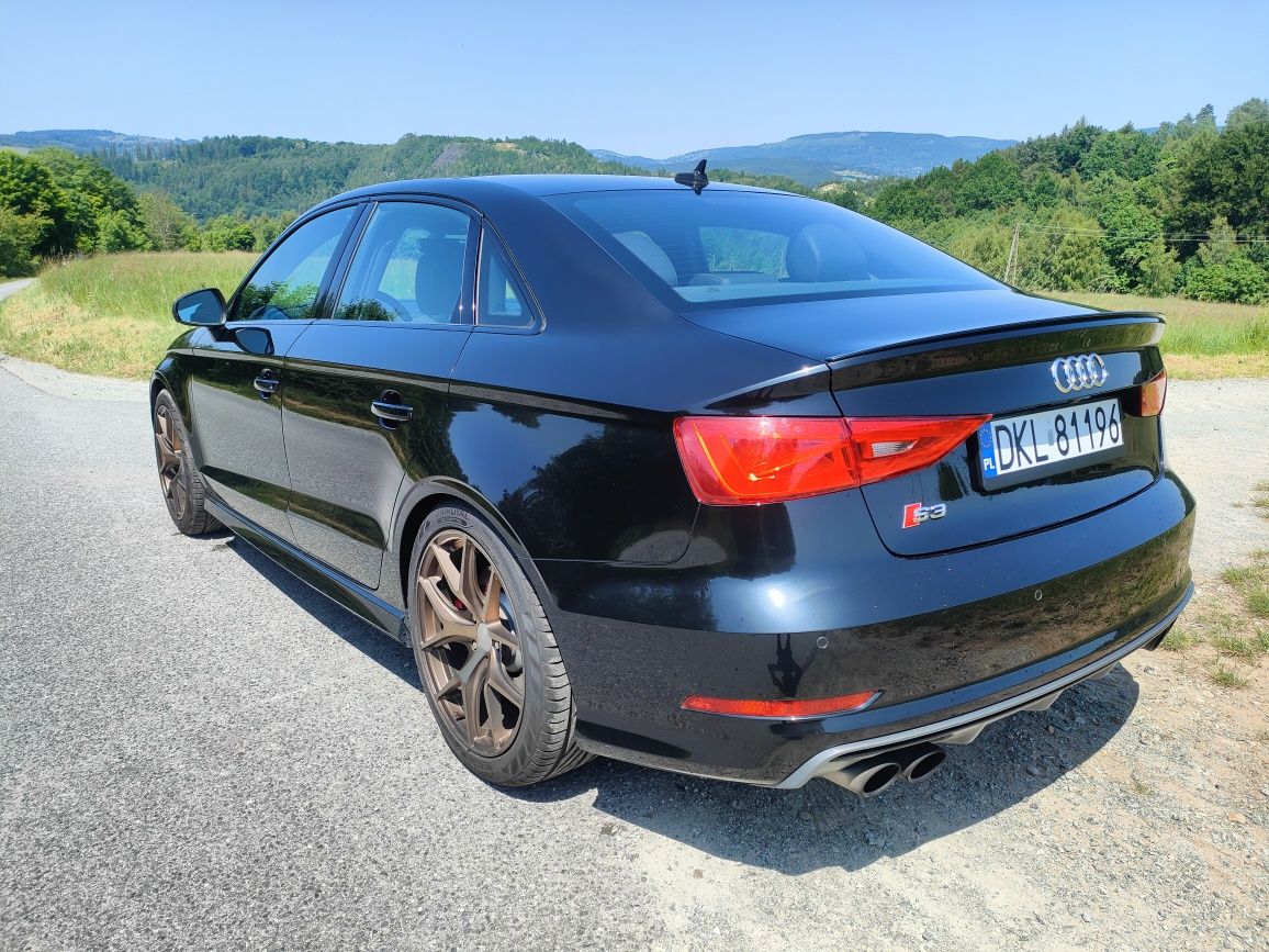 Audi S3 8v sedan