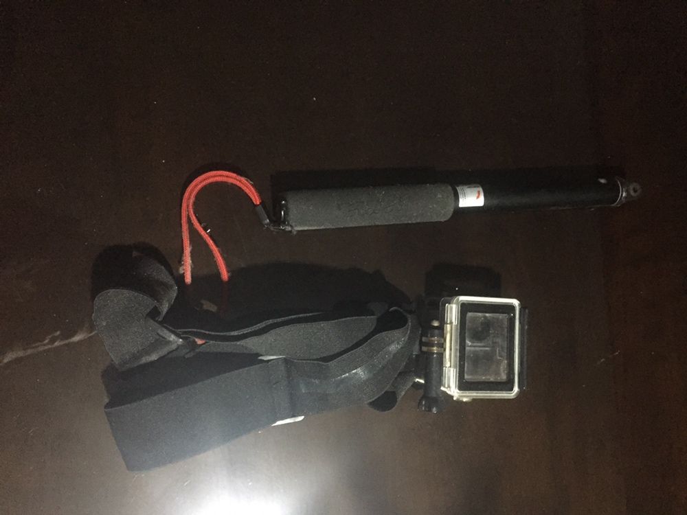 Vendo go pro hero varios acessorios