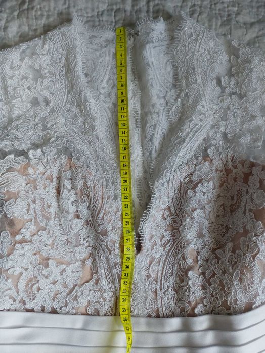 Suknia ślubna slub tren atłas satyna koronka piękna wiosna boho 38