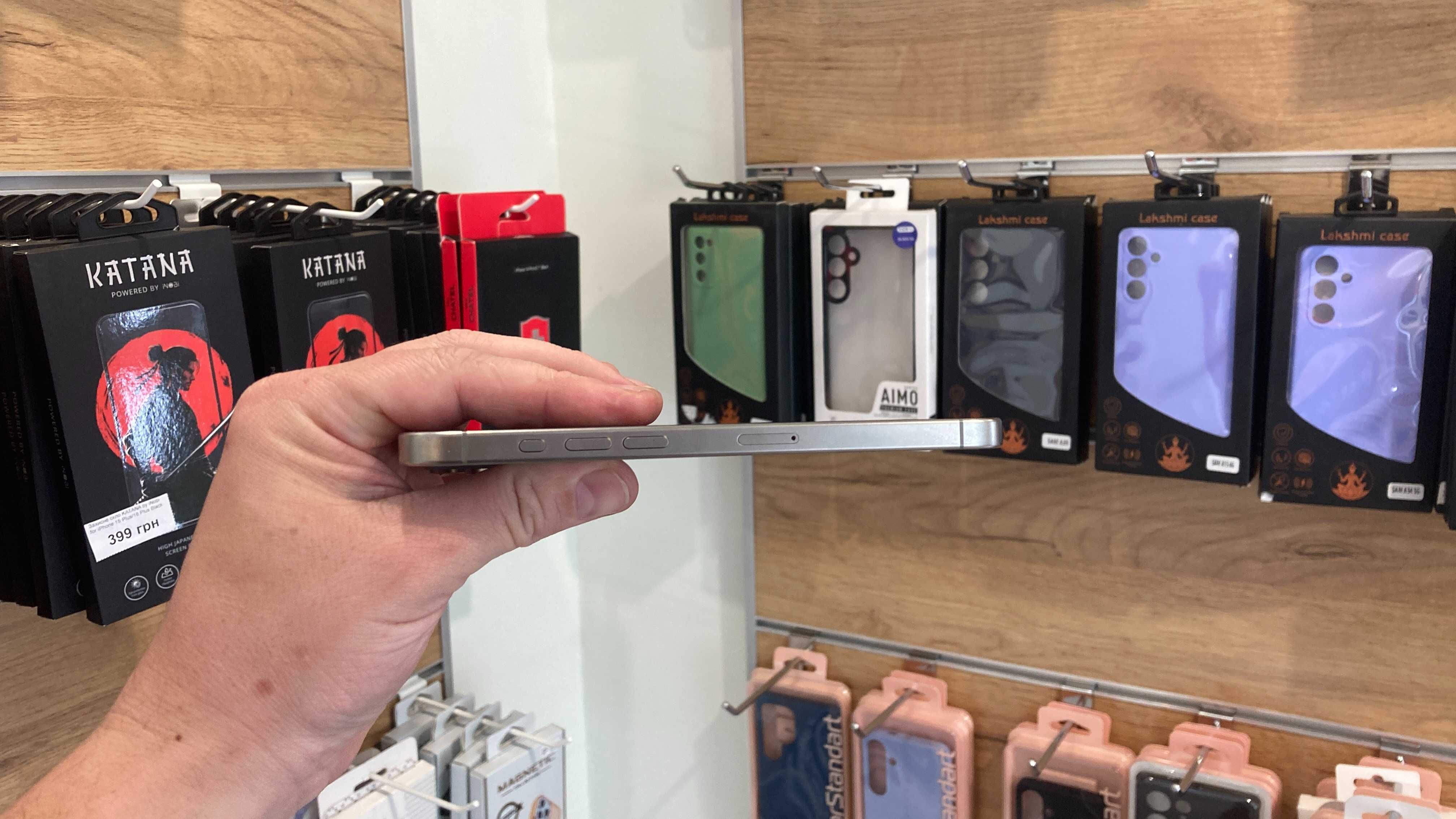 Магазин Apple iPhone 15 Pro Max 256GB Natural Titanium Гарантія