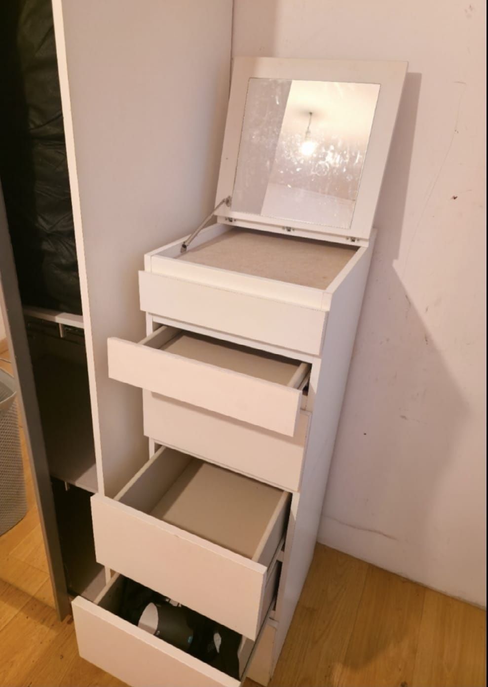 Comoda IKEA MALM - COM 6 GAVETAS
