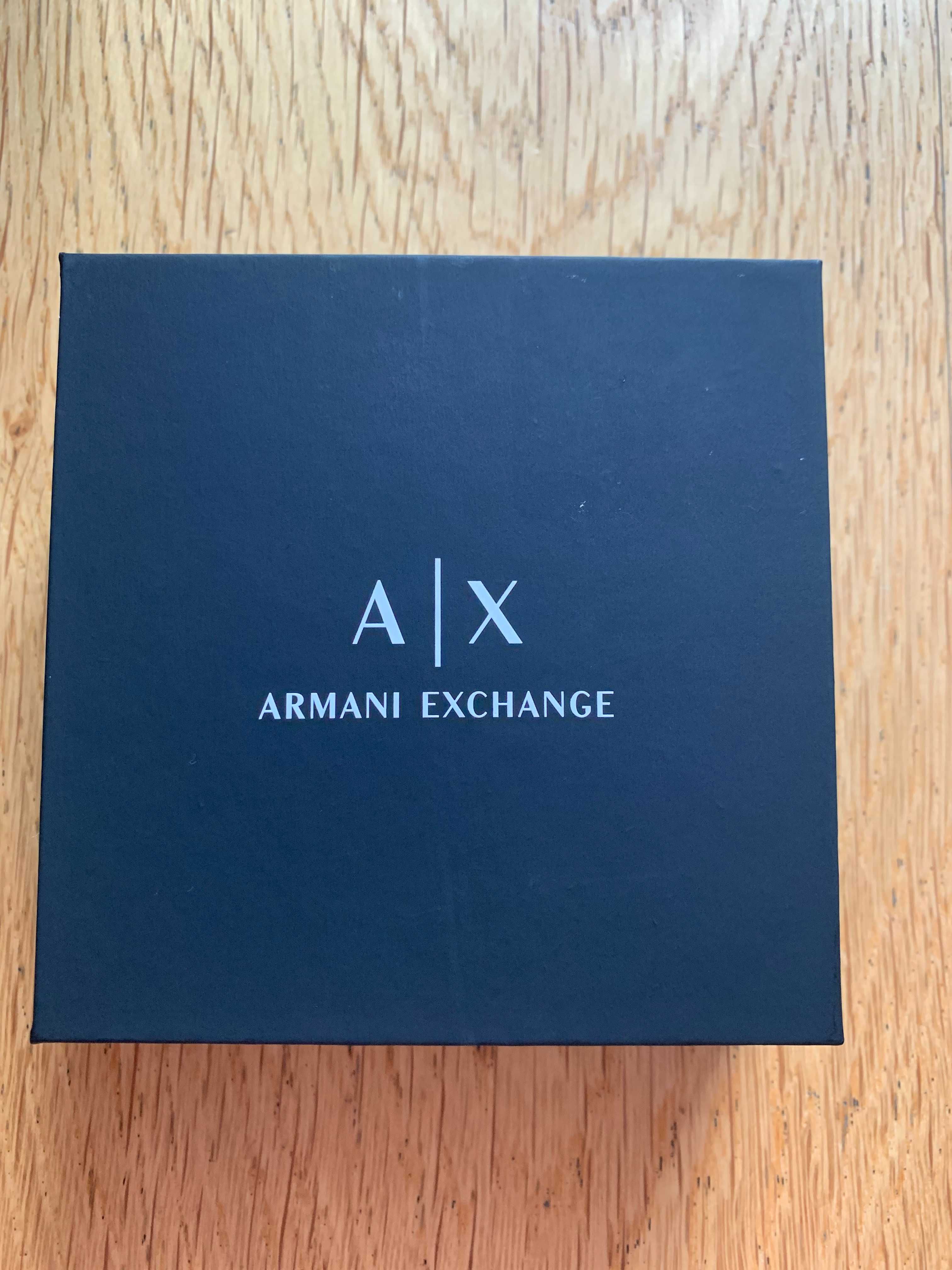 Pudełeczko kartonik czarny Armani Exchange AX na prezent