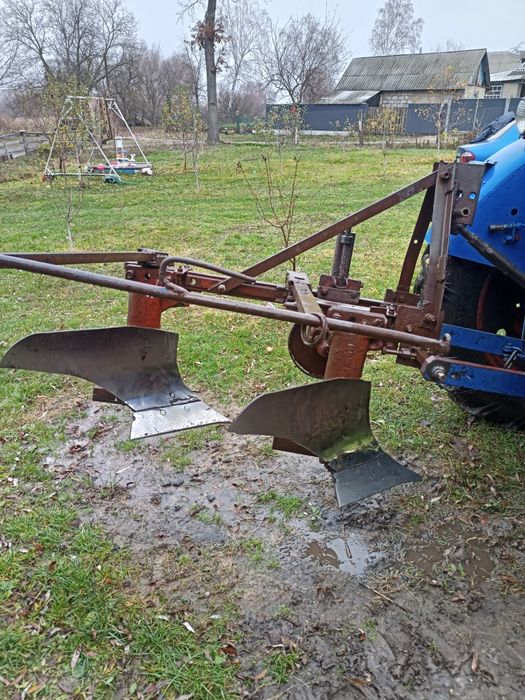 Продам плуг 2-25