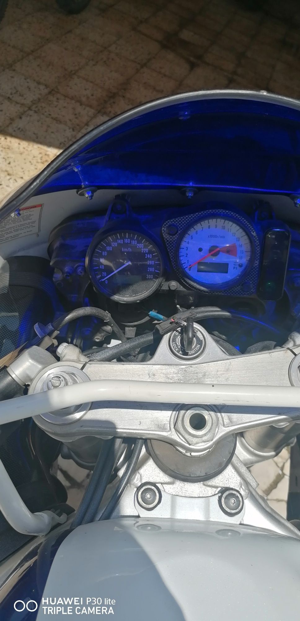 Suzuki gsxr 750 srad de 1998