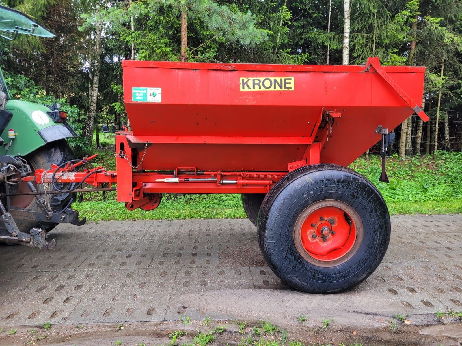 Rozsiewacz wapna nawozu pelletu granulat vicon amazone