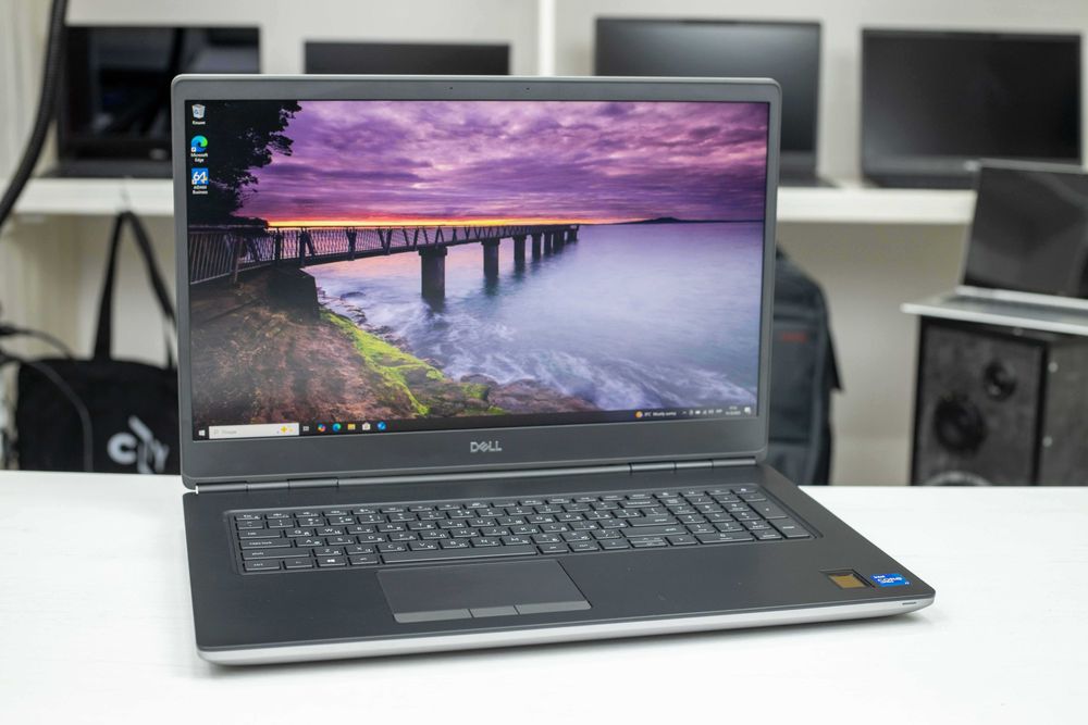 Dell Precision 7760 i7-11850H 32RAM 512SSD RTX A3000 FHD 17,3”