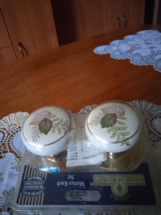 Sprzedam klamkę porcelanową