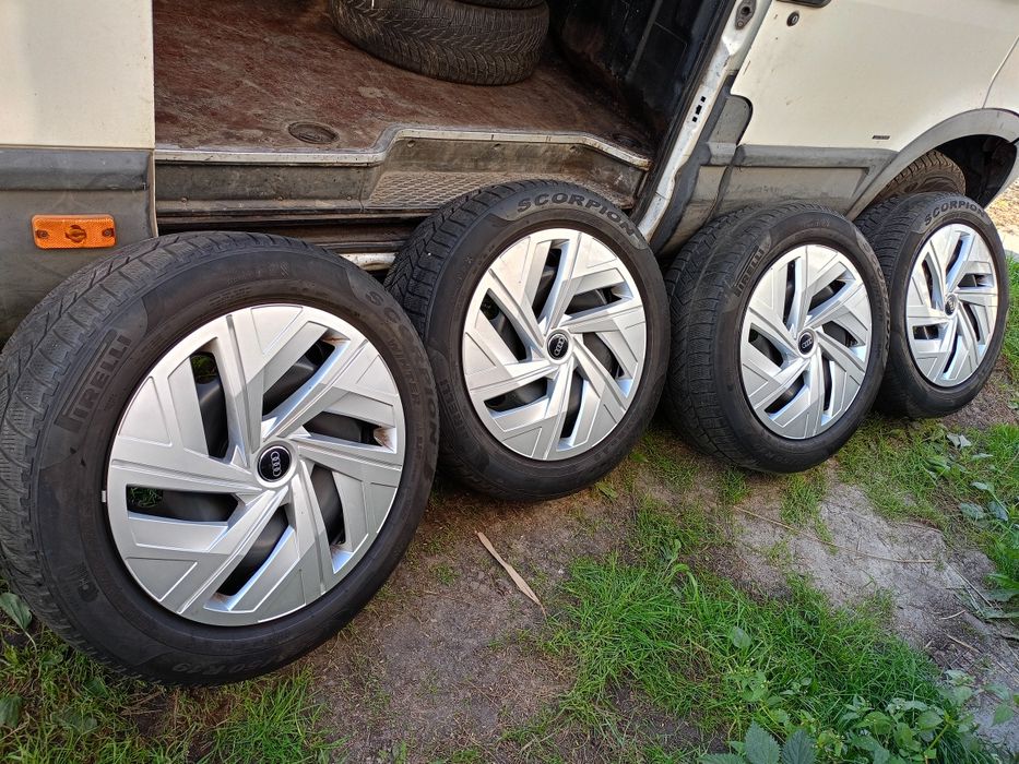 Koła 5x112 8Jx19H2 ET45 oryginał Audi Q4 etron + opony zima 235/55 R19
