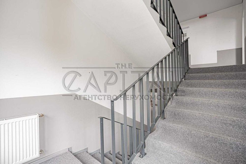 Продажа дома с ремонтом в Киеве СУПЕР ЦЕНА Соломенский р-н