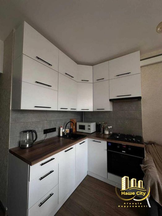 Продаж / Квартира / вул. Винна Гора, Винники