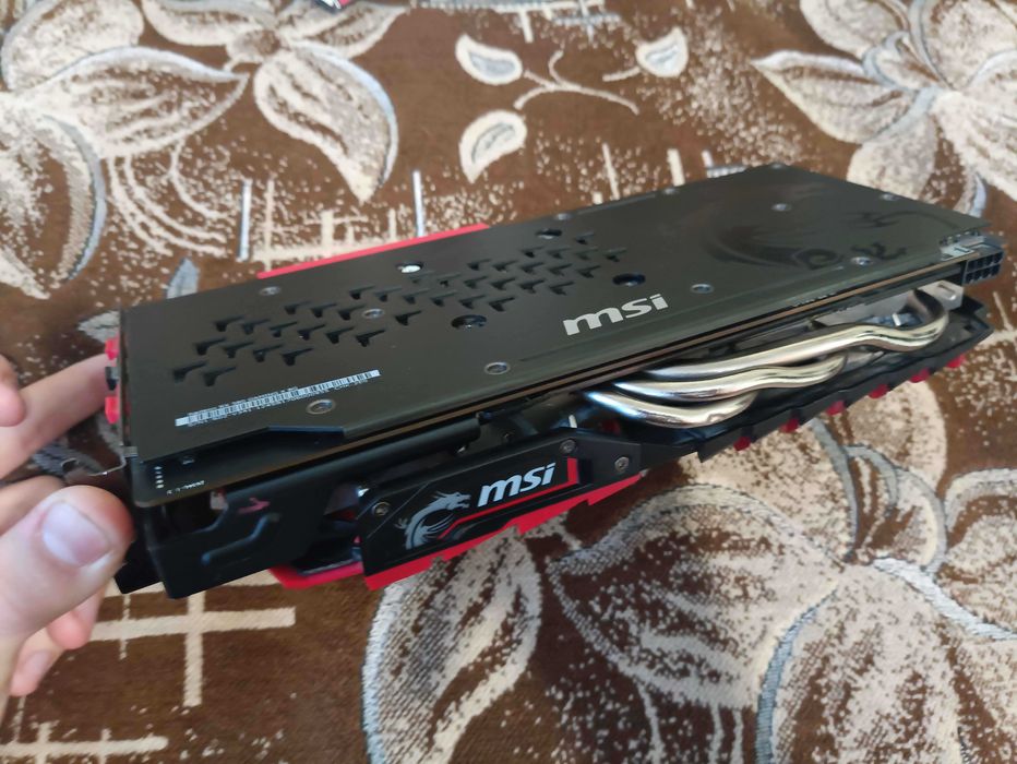 Продам rx580 8gb Msi