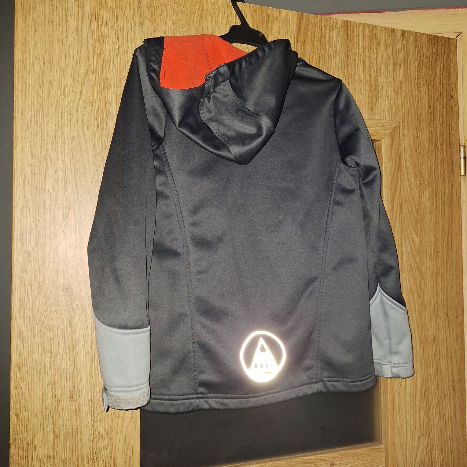 Kurtka softshell