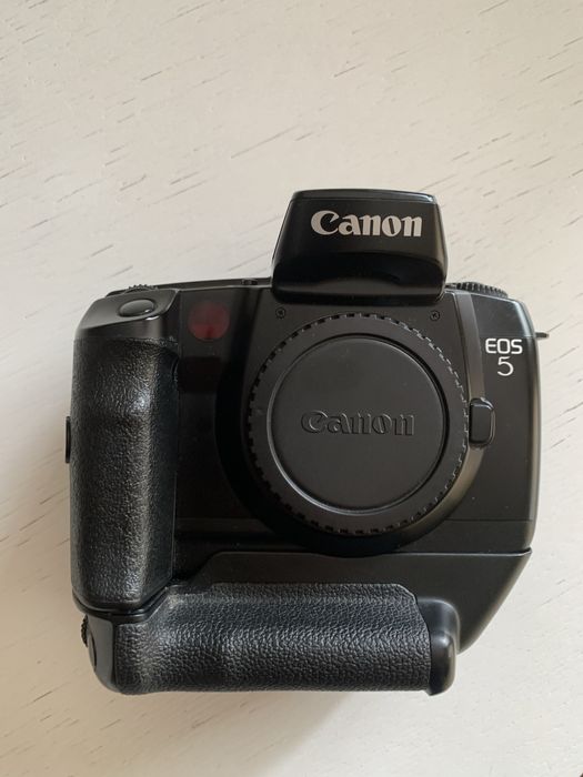 Maquina fotografica analogica Canon EOS 5
