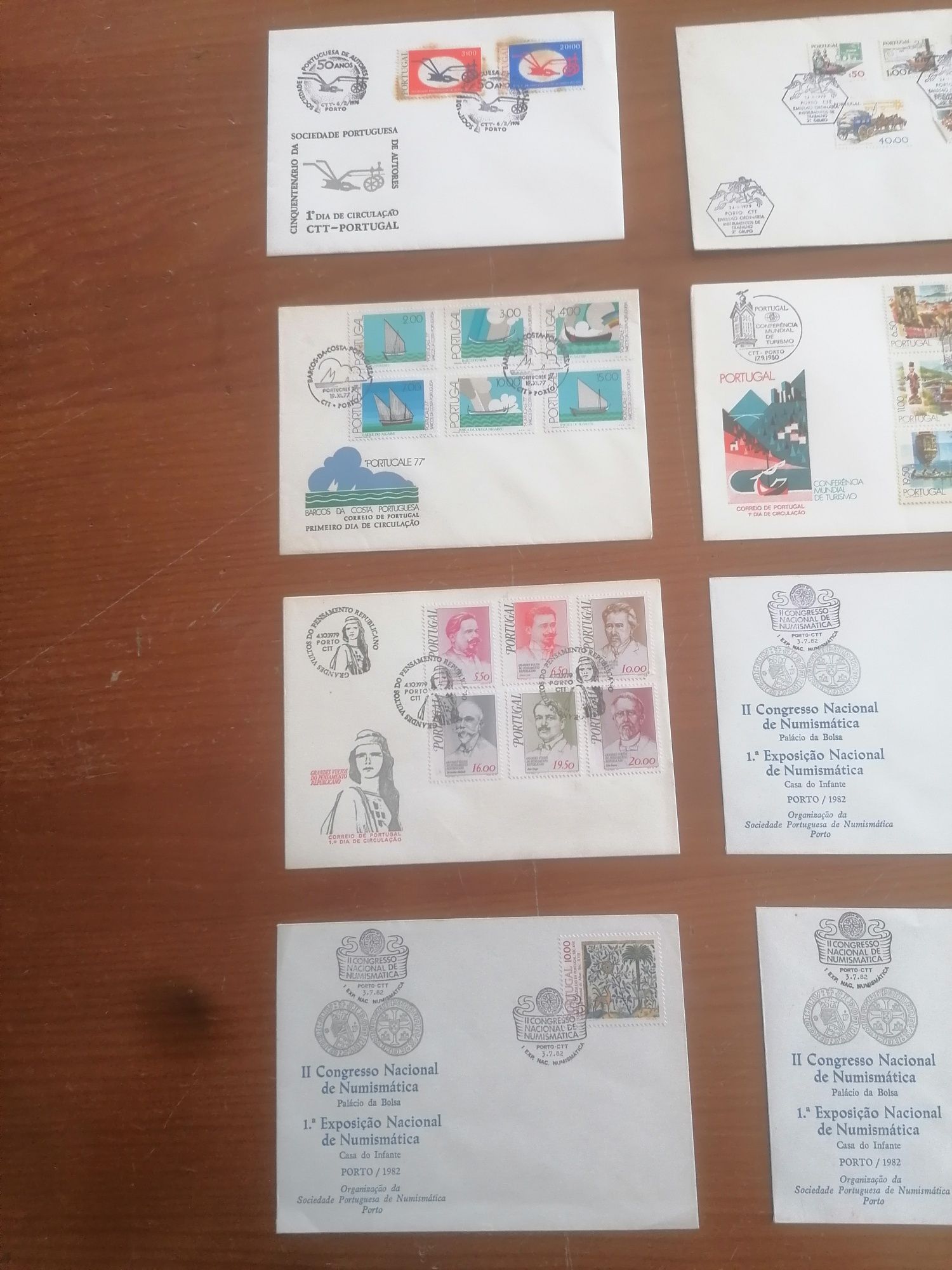 Conjunto de 12 envelopes selados novo antigos