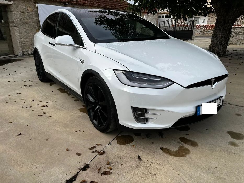 Tesla Model X 100 kWh Long Range AWD
