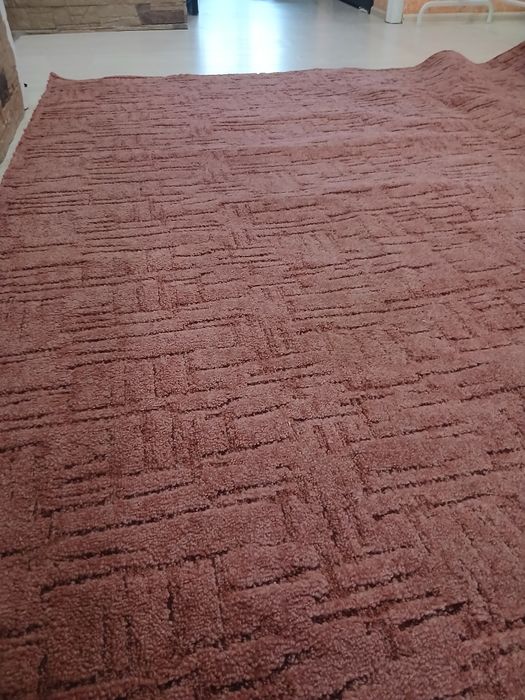 Напольное покрытие б/ у в прекрасном состоянии,Срочно