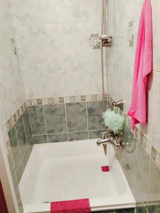 Продам гостинку Стадионный проезд