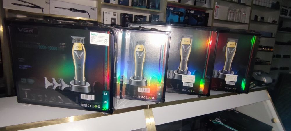 Професійна машинка для стрижки VGR V-015 Топ продажу!!!