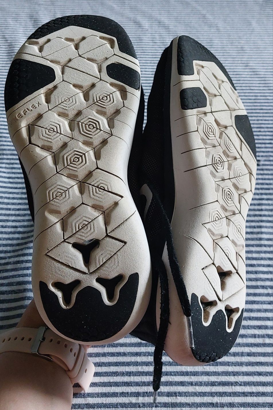 Buty NIKE FLEX SUPREME TR5 rozmiar 38,5