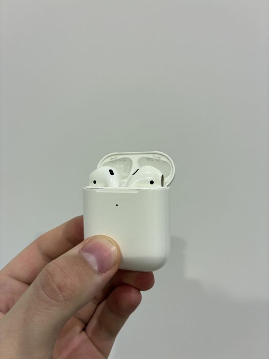 БУ AirPods 2 (Без бізпроввдної зарядки)