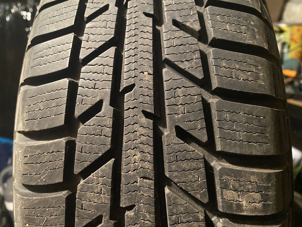Felgi stalowe plus opony Yokohama 185/65 R15