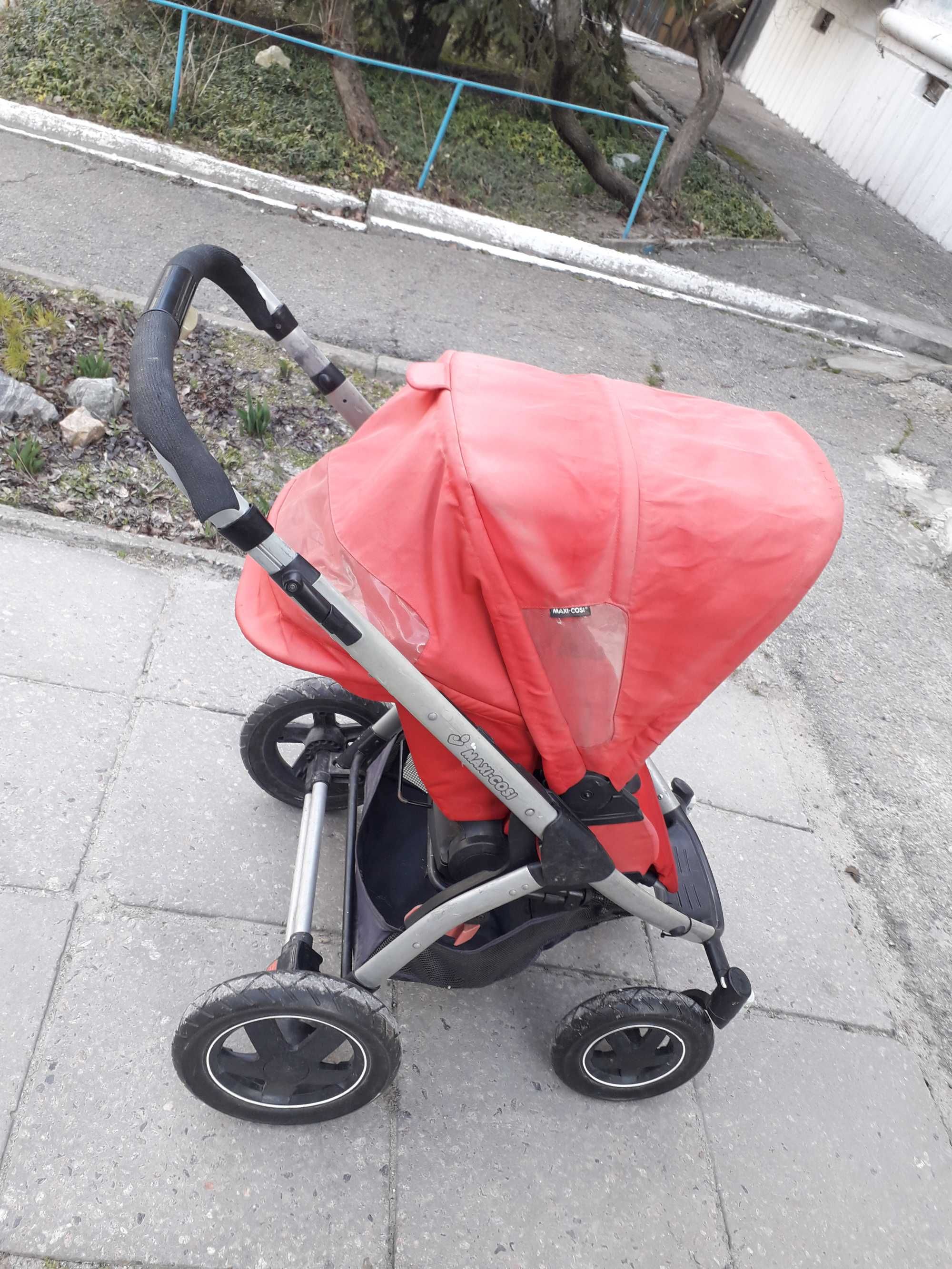 Коляска прогулянкова Maxi-Cosi Mura Plus 4 Robin Red