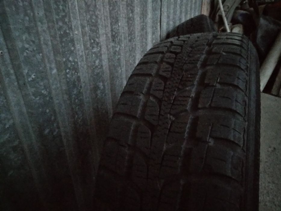 Продам диски R15, розболтовка 4X100 з шинами 185/65 R15