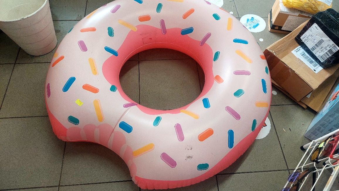 Wyprzedaż promocja kółko koło pączek donut uszkodzony - sprawny