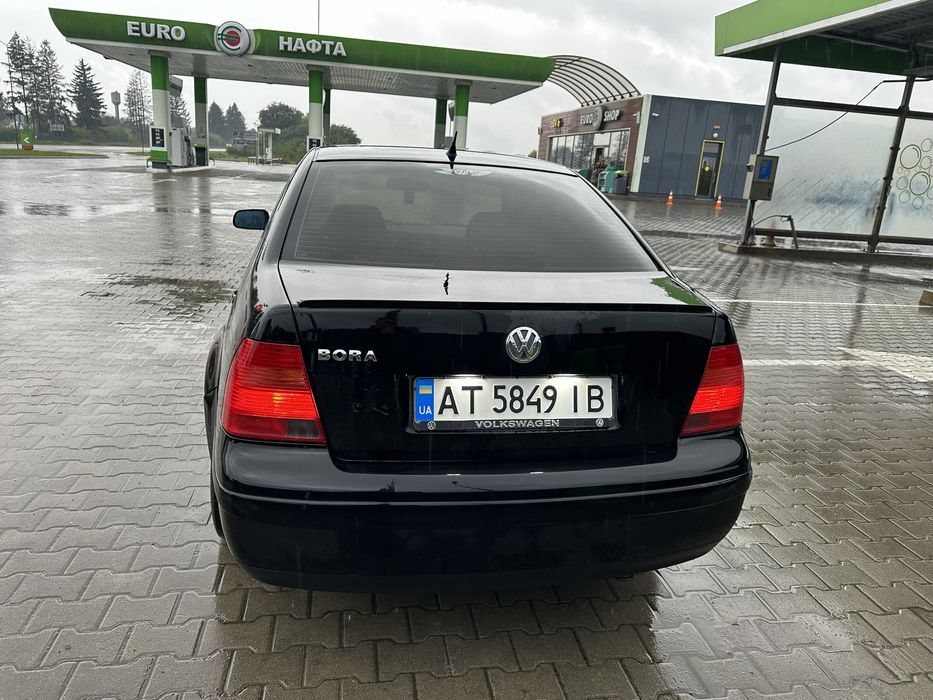 Фольсваген Бора / 1.6 Бензин