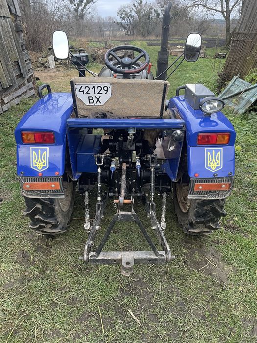 Lovol 244e Міні трактор