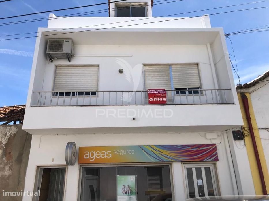 Escritório Para Arrendamento / Loures
