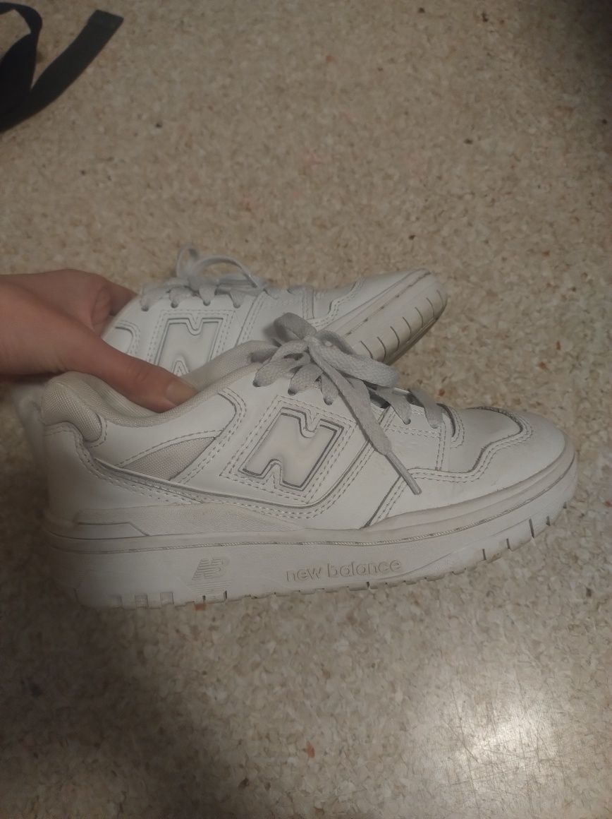 Buty sneakersy trampki białe Basic sportowe new balance 550
