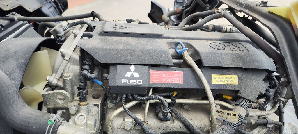 Mitsubishi canter fuso 4x4 terenowy 3.0 180KM blokad hds wywrotka 6c18