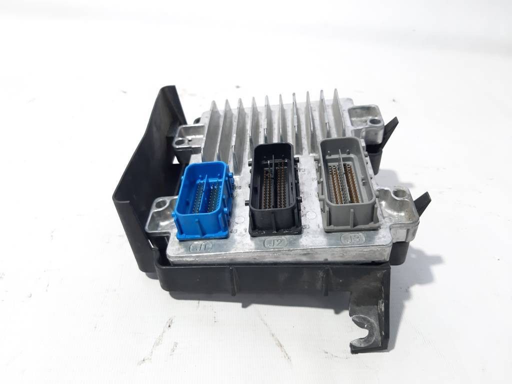 Блок управления двигателем ECU(не прошивается)  Chevrolet Volt `11-16