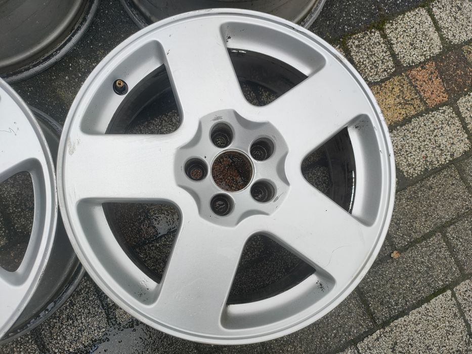 Felgi aluminiowe 16" audi vw 5x100
