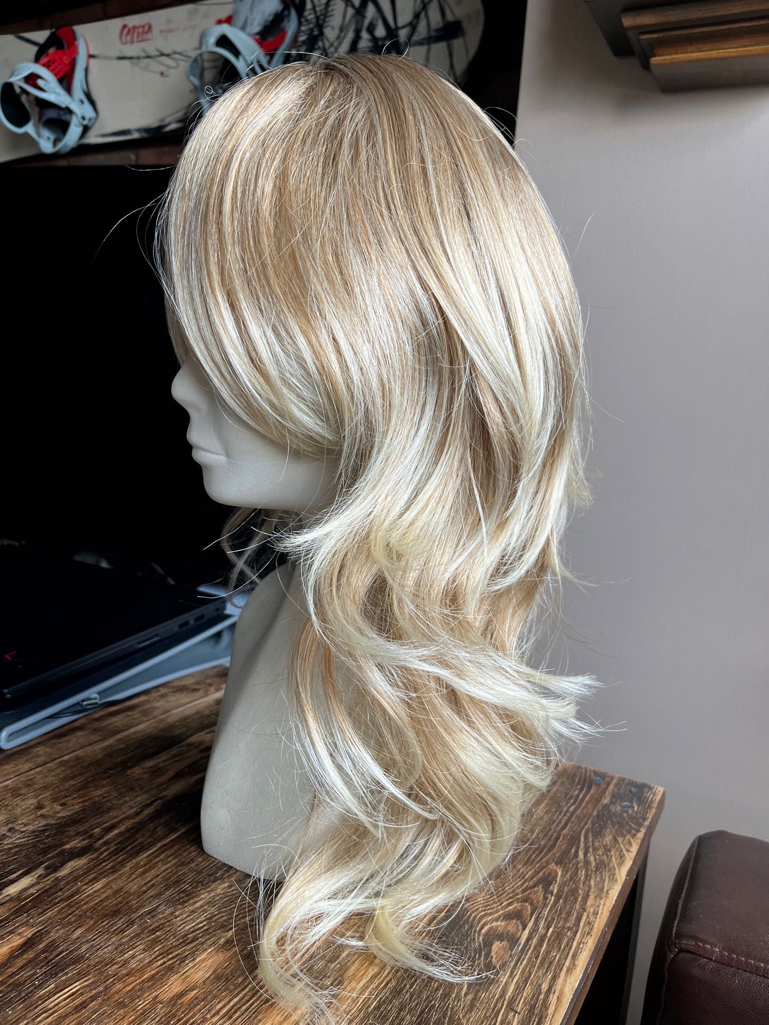 Peruka blond piękne długie włosy ombre fale cieniowane