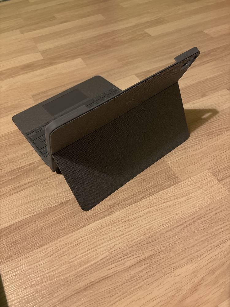 Klawiatura Logitech Combo Touch iPad Pro 12.9 5 generacji