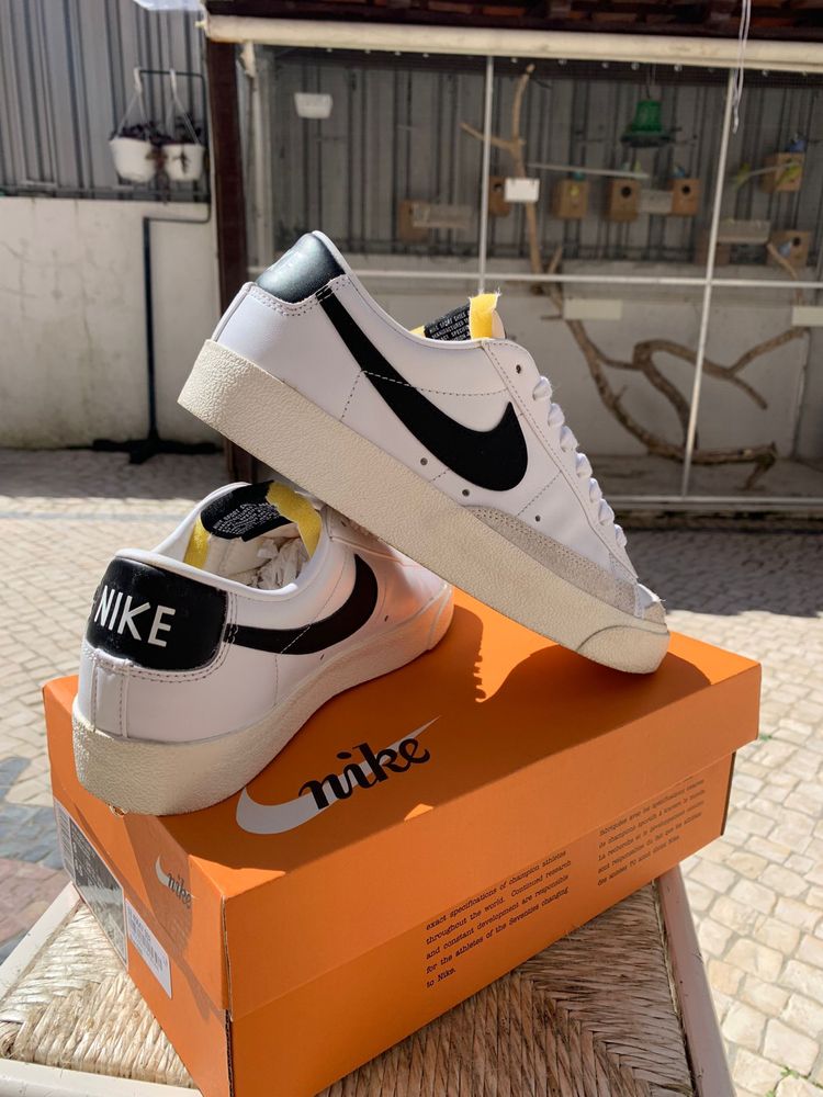 Nike Blazer Low 77