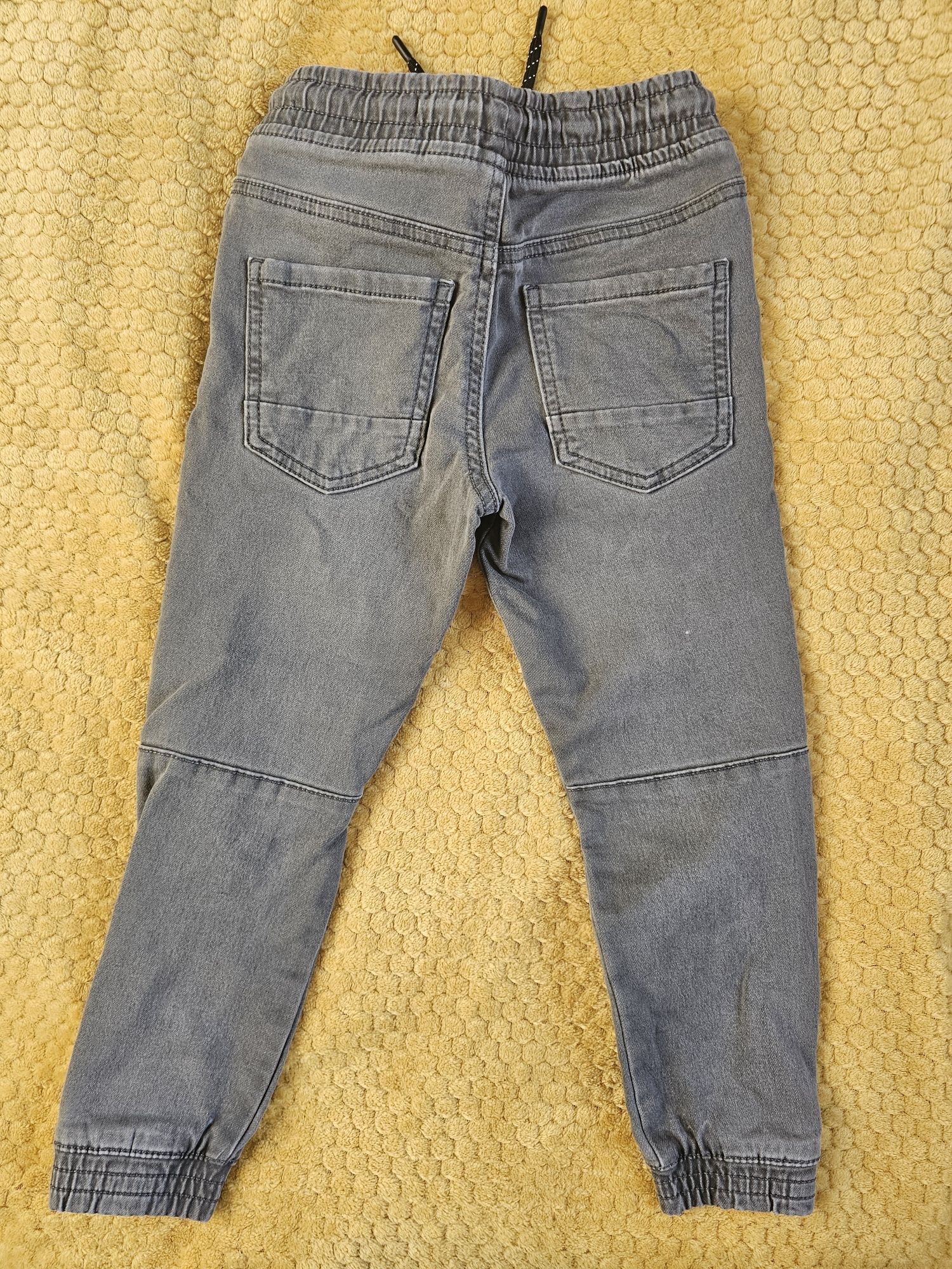 Joggery jeansowe rozm.110
