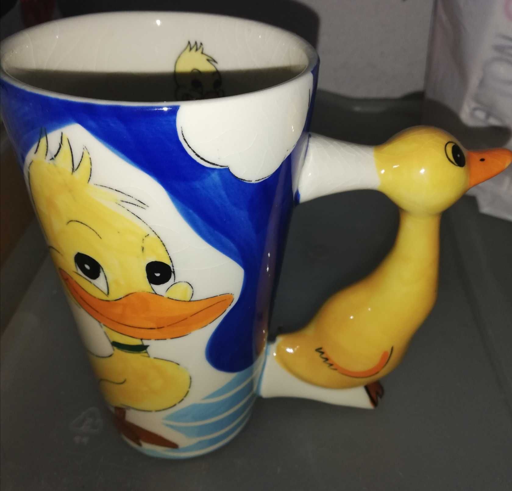 Caneca com patinho