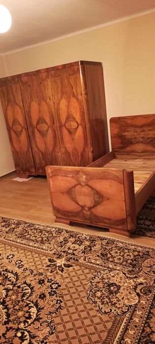 Zestaw mebli w stylu Art Deco